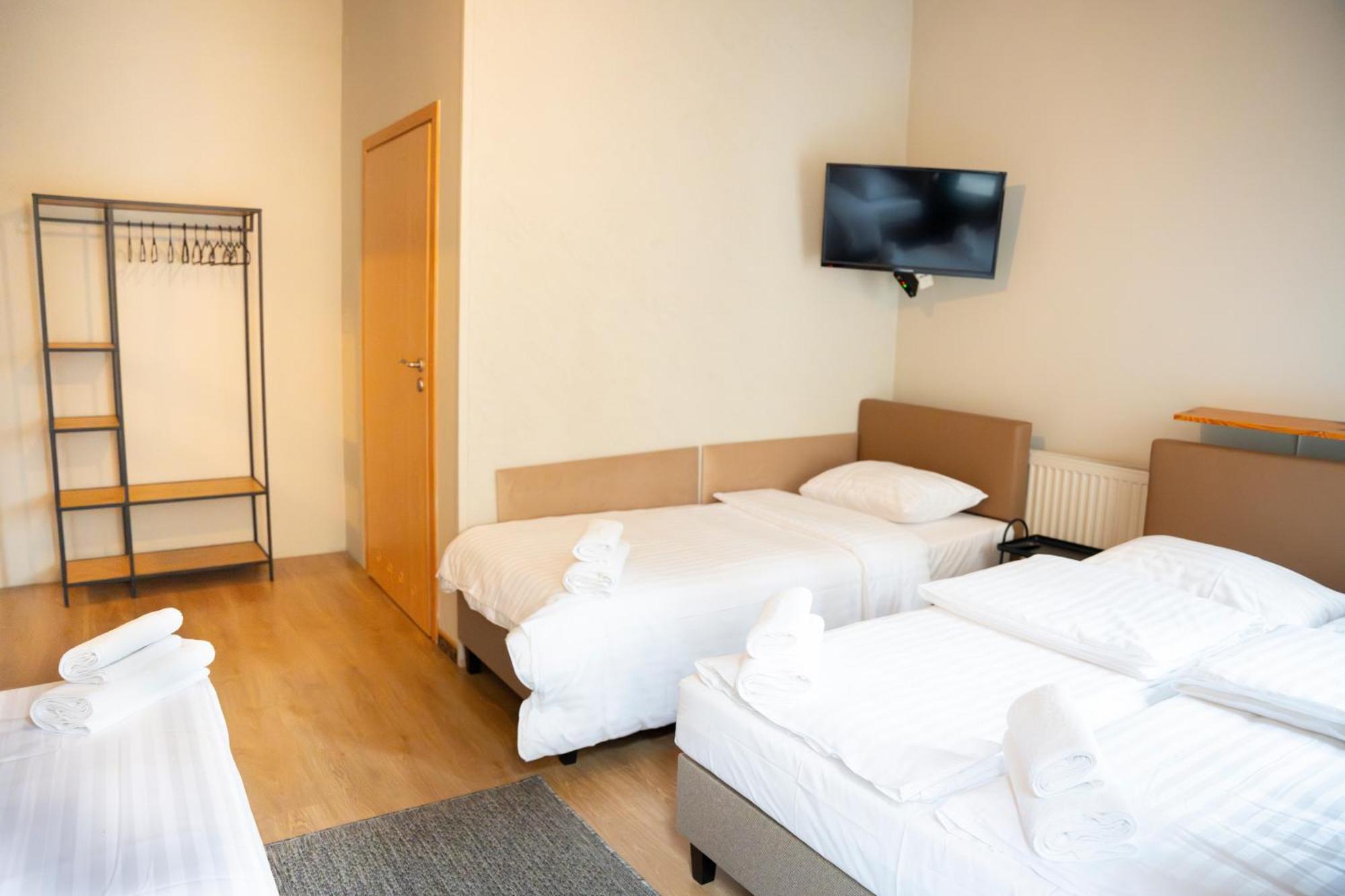 Hotelik Relax H360 Lódź Exterior foto